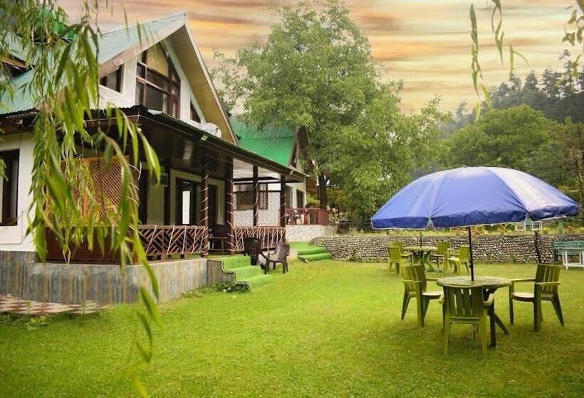 Номер Стандарт Вид на Сад, The River Front Luxury Cottage By Stay Pattern