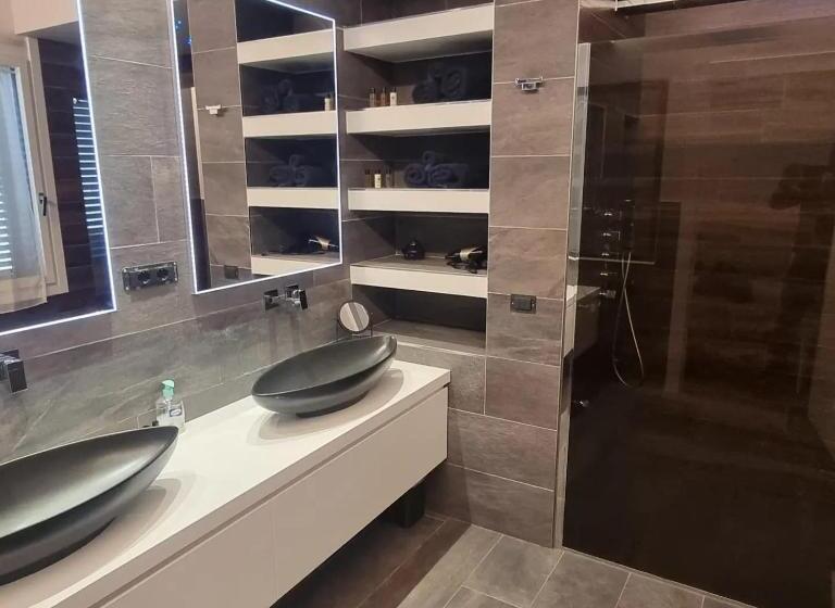 اتاق استاندارد, La Plumeria B&b
