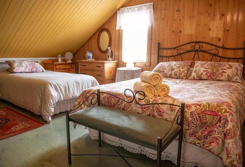 Семейный Номер, Bed & Café Petit Papillon