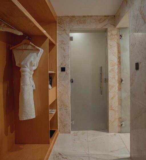 Люкс, Alberni Jabal Hafeet Hotel Al Ain