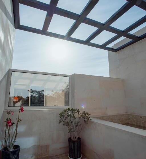 Люкс, Alberni Jabal Hafeet Hotel Al Ain