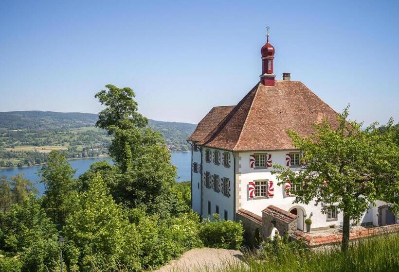 Номер Стандарт, Schloss Freudenfels