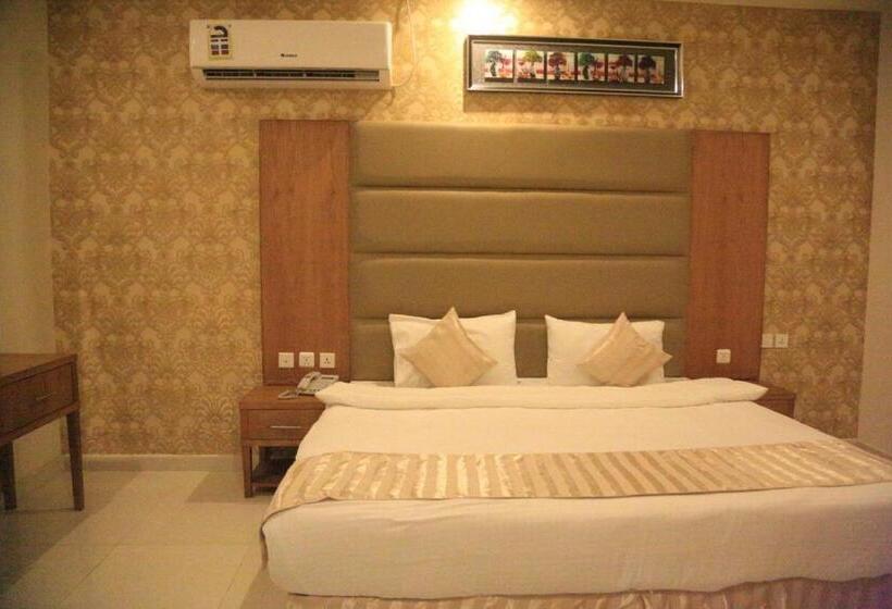 آپارتمان 1 خوابه, Narjess Jazan Furnished