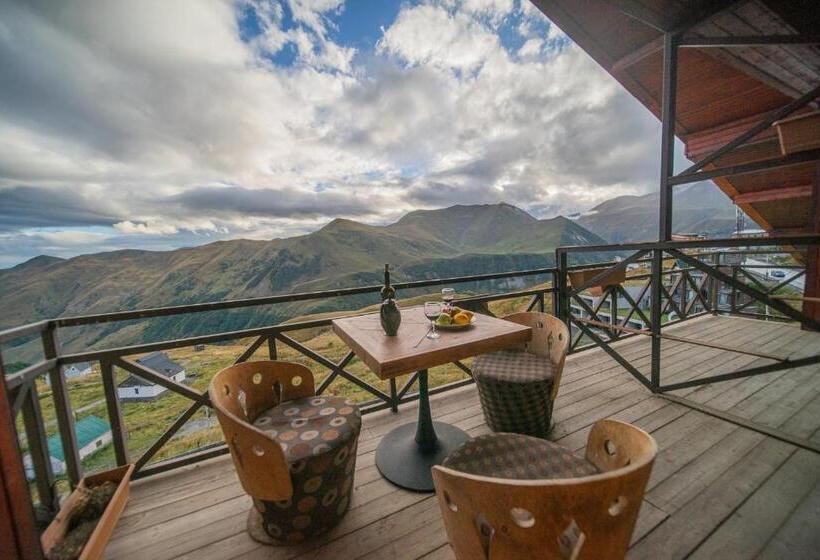اتاق استاندارد با چشم‌انداز کوهستان, Chalet Papa Basili