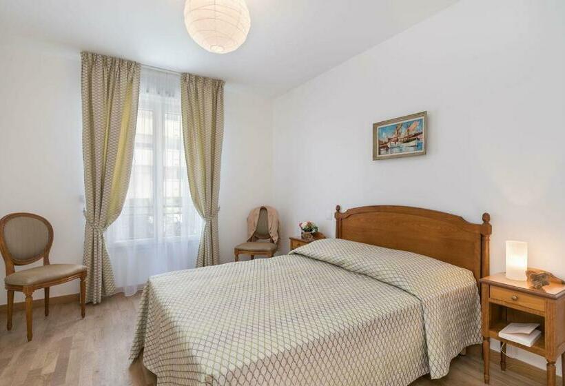Апартаменты 1 Спальня, Médicis Home Puteaux