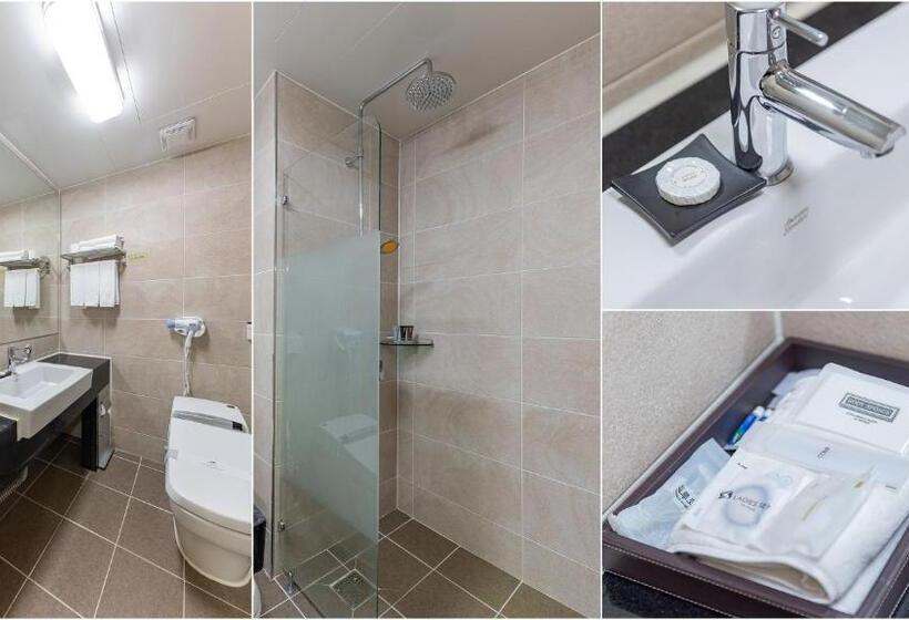 Семейный Номер, The Hotel Soo