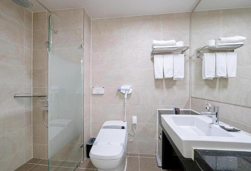 Номер Deluxe, The Hotel Soo