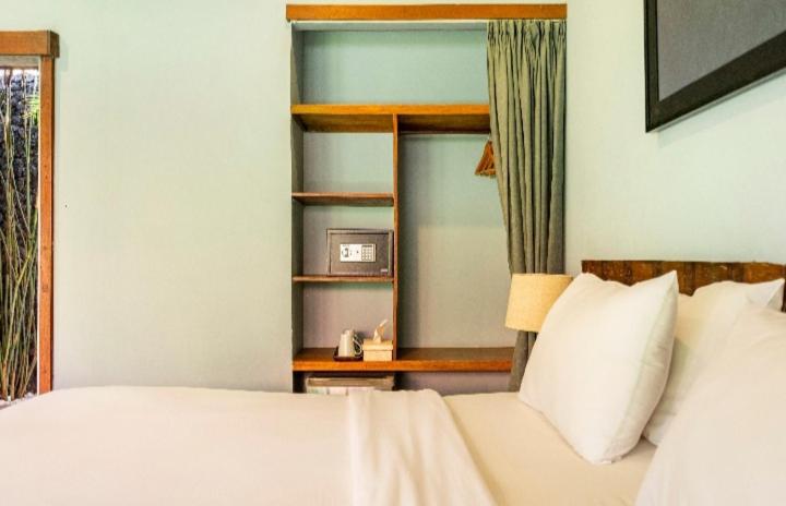 Quarto Deluxe Cama King, Big Brother Surf Inn