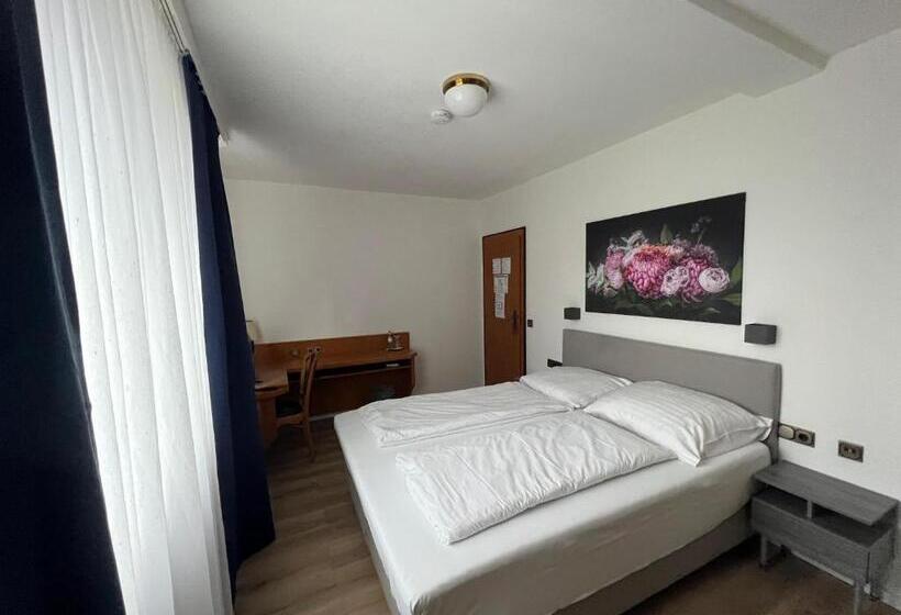 Номер Стандарт, 9 Enhof
