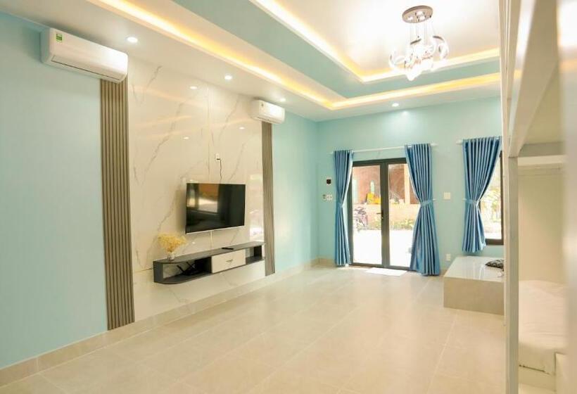 Deluxe Suite King Bed, Kiwi S Homestay & Cafe