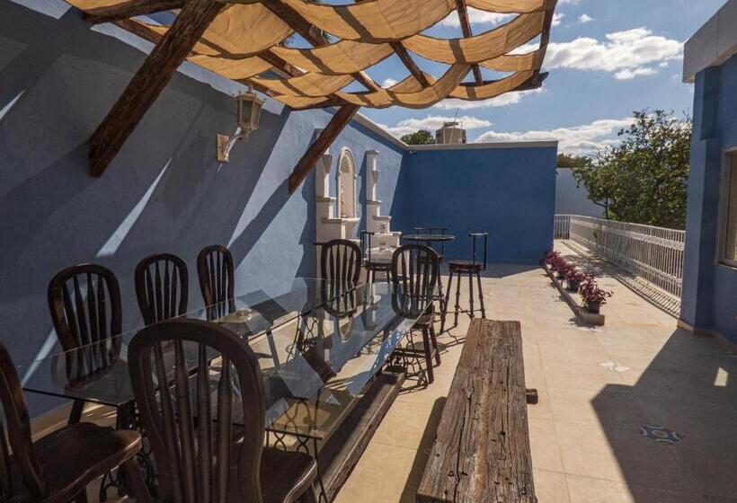 سوئیت با وان آب گرم, Casa Flores Y Gemas