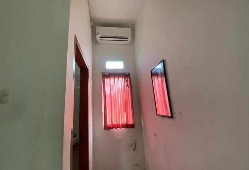 デラックスルーム, Oyo 93632 Ramasta Homestay