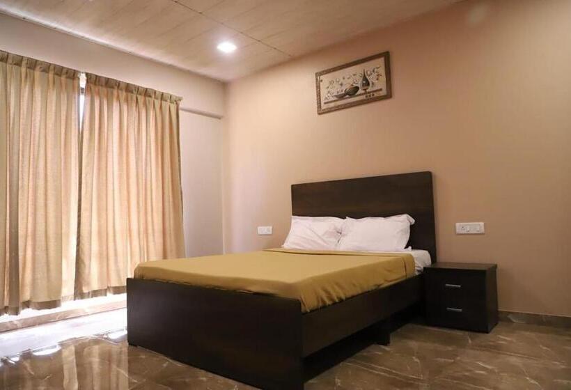 Вилла 3 Спальни, Strawberry Land Resort