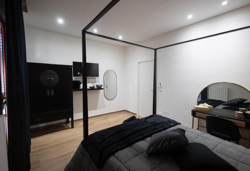اتاق لوکس با بالکن, Effedi Loft