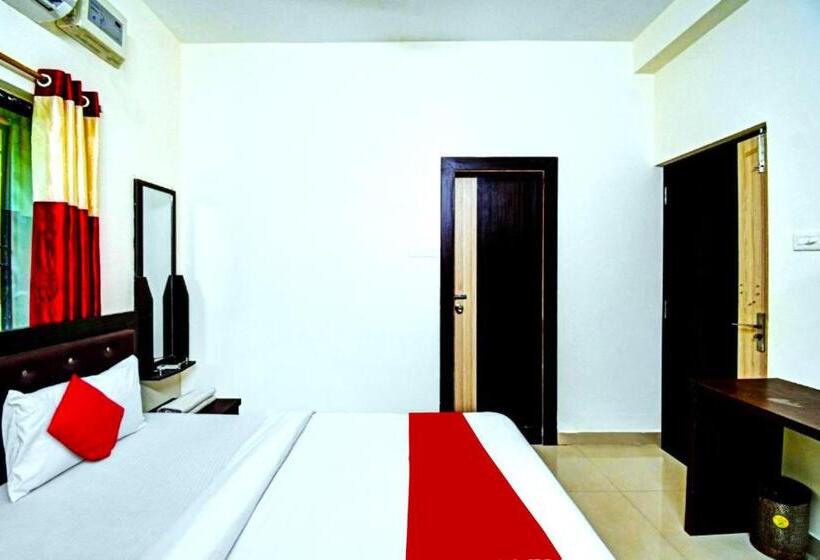 Номер Deluxe Кровать Кинг, Goroomgo Sr Palace Bhubaneswar A Luxury Collection Of Hotels   Best Hotel In Bhubaneswar