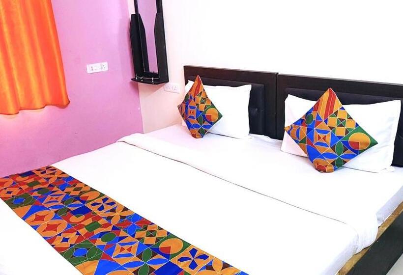 Номер Deluxe, Goroomgo Sr Palace Bhubaneswar A Luxury Collection Of Hotels   Best Hotel In Bhubaneswar