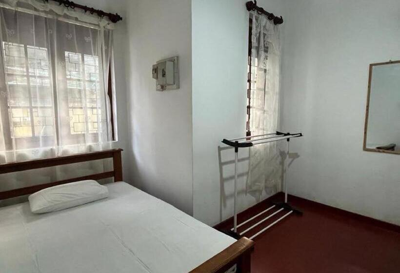 اتاق استاندارد یک نفره, Bellevue Retreat
