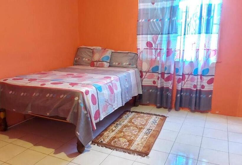 اتاق لوکس خانوادگی, Holiday Rooms In St Thomas Jamaica