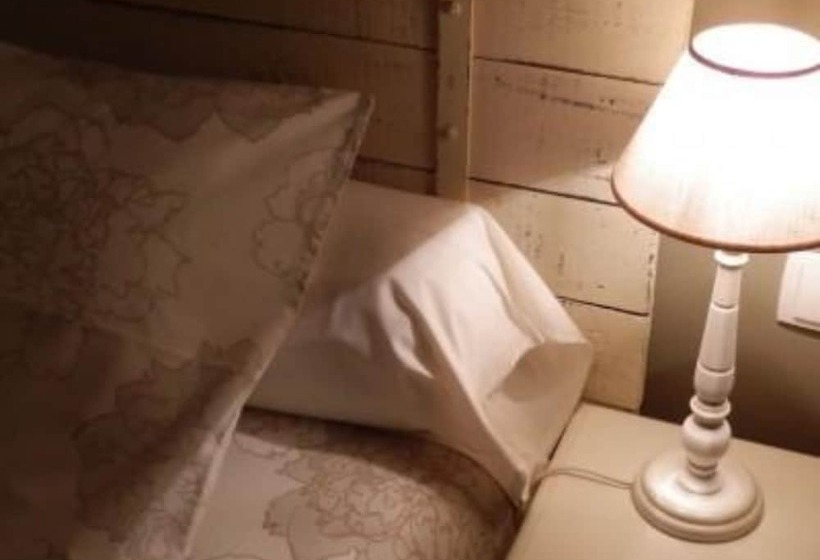 Номер Стандарт, Chambres D Hôtes Les Chaufourniers