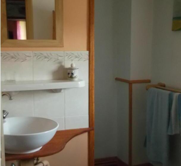 Семейный Номер, Chambres Et Tables D Hôtes à L Auberge Touristique