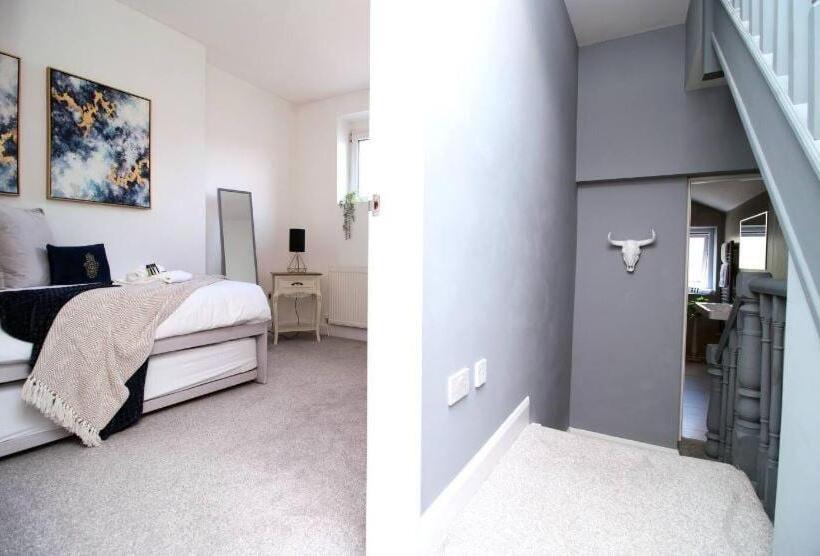 خانه 1 خوابه, Wyndham Road 3br Lin Pontcanna