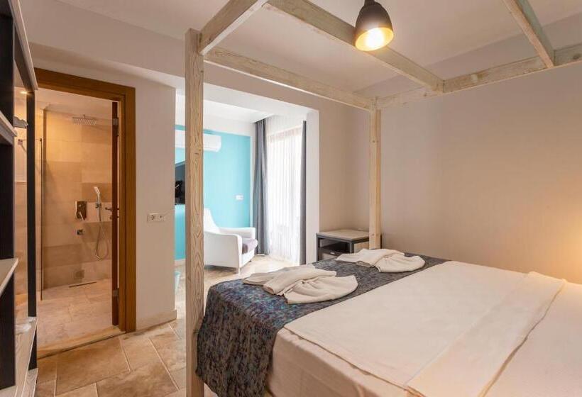 اتاق لوکس, Nest Gunay Otel