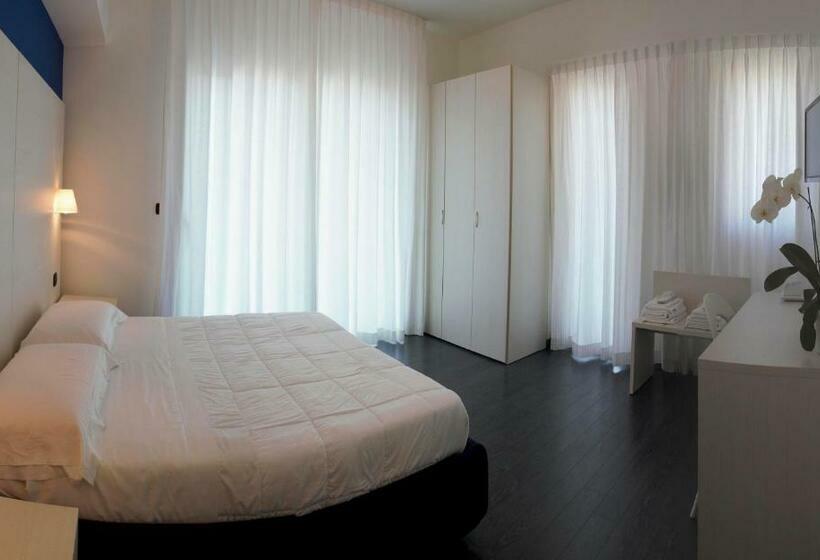 اتاق استاندارد با بالکن, Areté Luxury Room