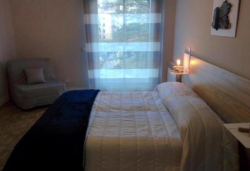 Suíte Júnior com Sacada, Ciauru Design B&b