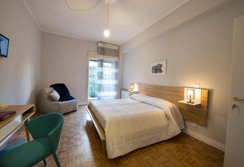 Suíte Júnior com Sacada, Ciauru Design B&b