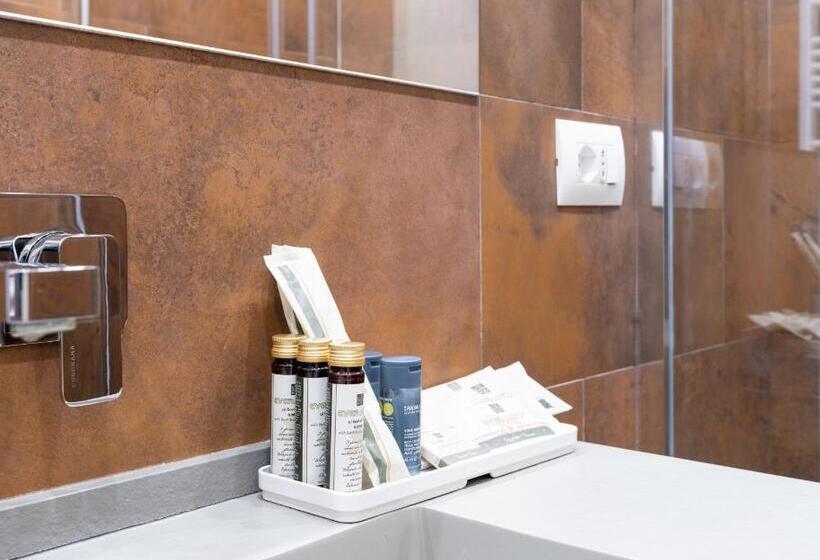 اتاق لوکس با چشم‌انداز, Castello Guest House Milano