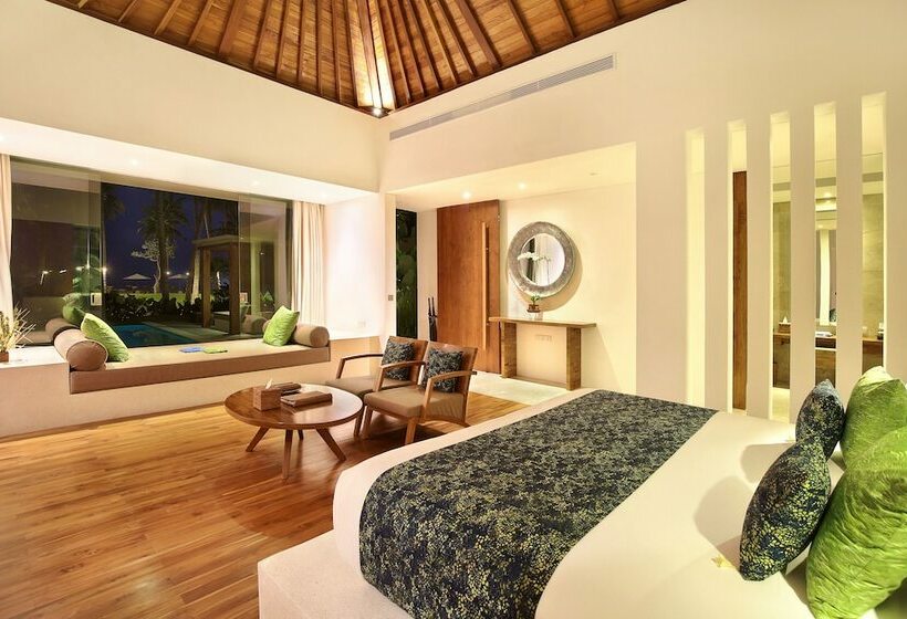 ویلای لوکس 1 خوابه, Candi Beach Villas