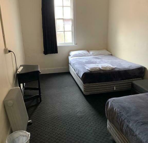 Номер Стандарт Совместная Ванная, National Hotel Toowoomba