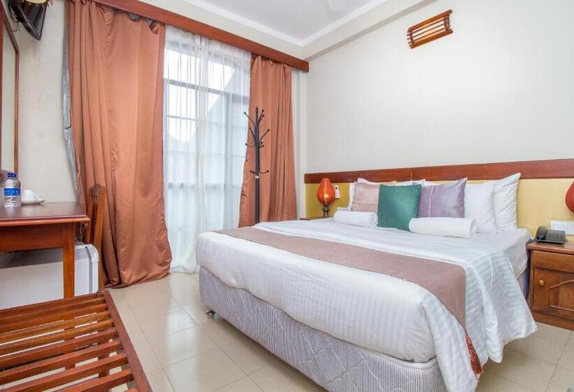 Номер Стандарт, Sevana City