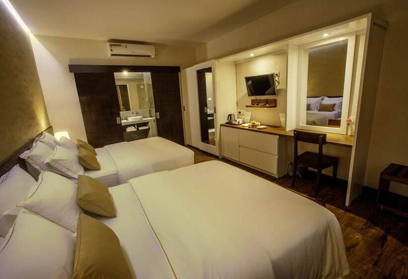 Номер Deluxe Внутренний, Sevana City