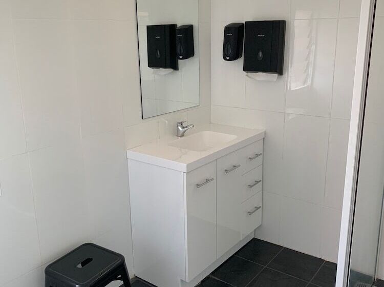 Quarto Quádruplo Estandar, National Hotel Toowoomba