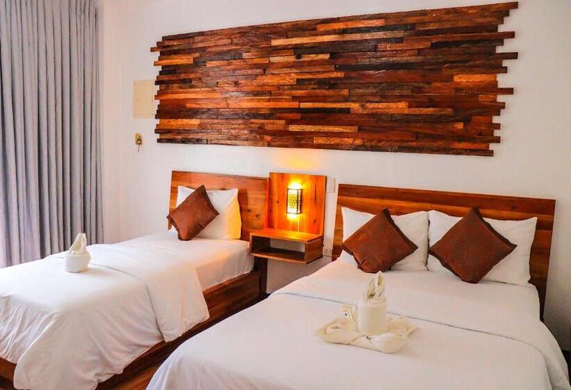 חדר משפחתי, Ananda Resort