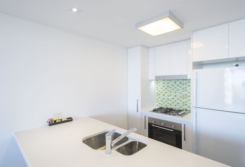 침실 2개 아파트, Eastwood Apartments