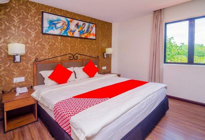 キングサイズベッドのデラックスルーム, K Garden Hotel Sungai Petani