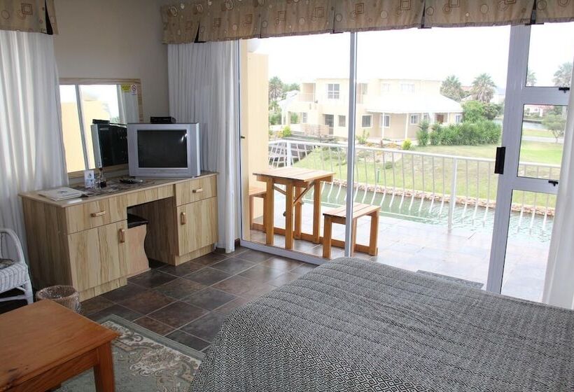 Номер Стандарт Трехместный, Marina Martinique B&b