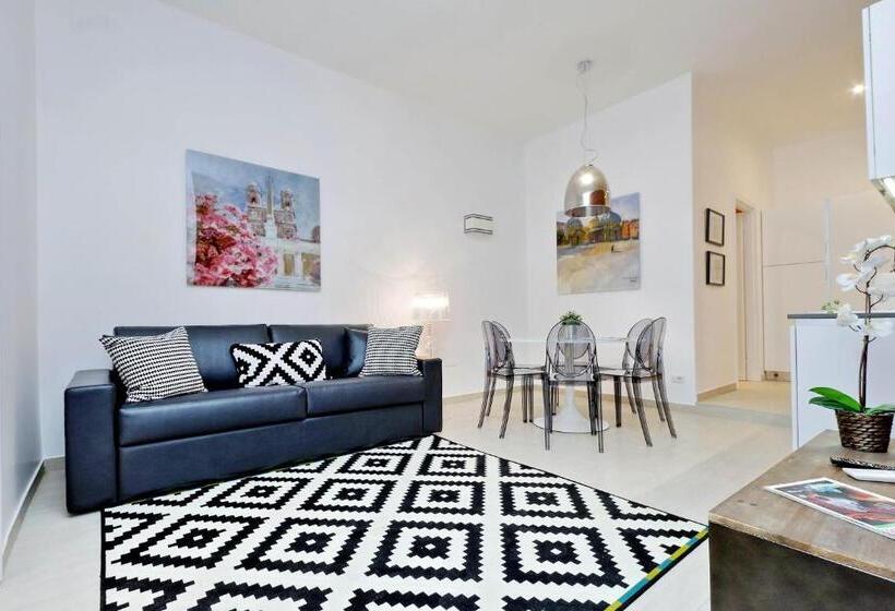 آپارتمان 2 خوابه با بالکن, Monti Apartments   My Extra Home