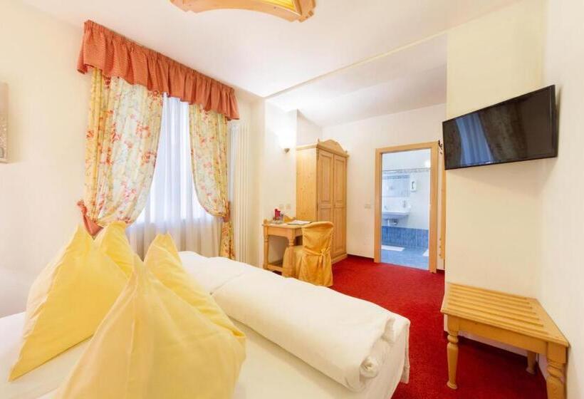 Номер Economy, Alpotel Dolomiten