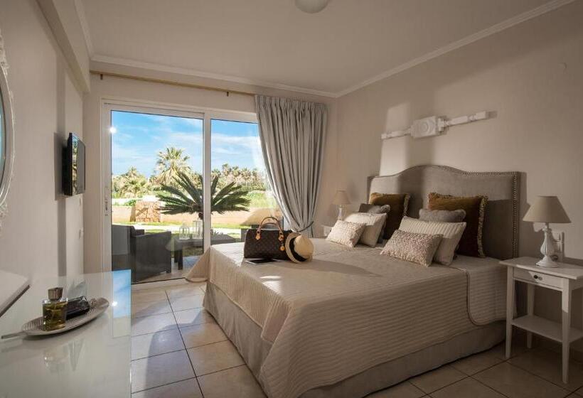 استودیوی سوپریور, Ammos Boutique Apartments & Suites