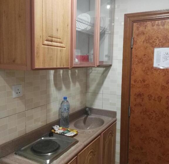 Люкс, Al Aseel Ajyad