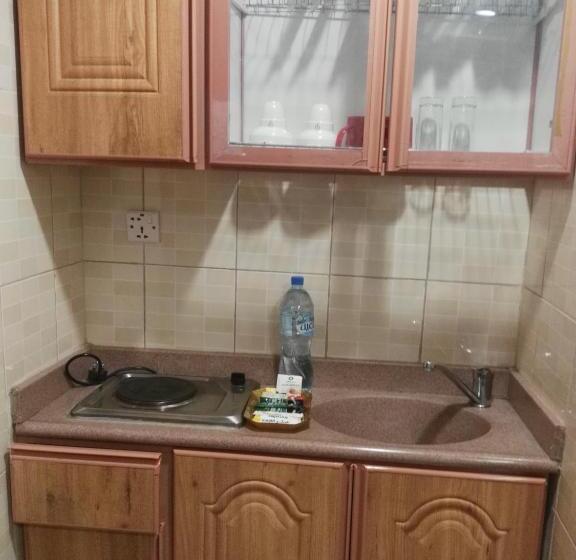 Люкс, Al Aseel Ajyad