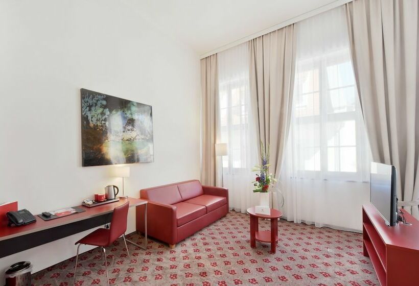 Полулюкс, Amedia Plaza Dresden, Trademark Collection By Wyndham