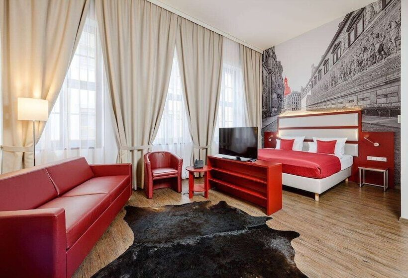 Полулюкс, Amedia Plaza Dresden, Trademark Collection By Wyndham