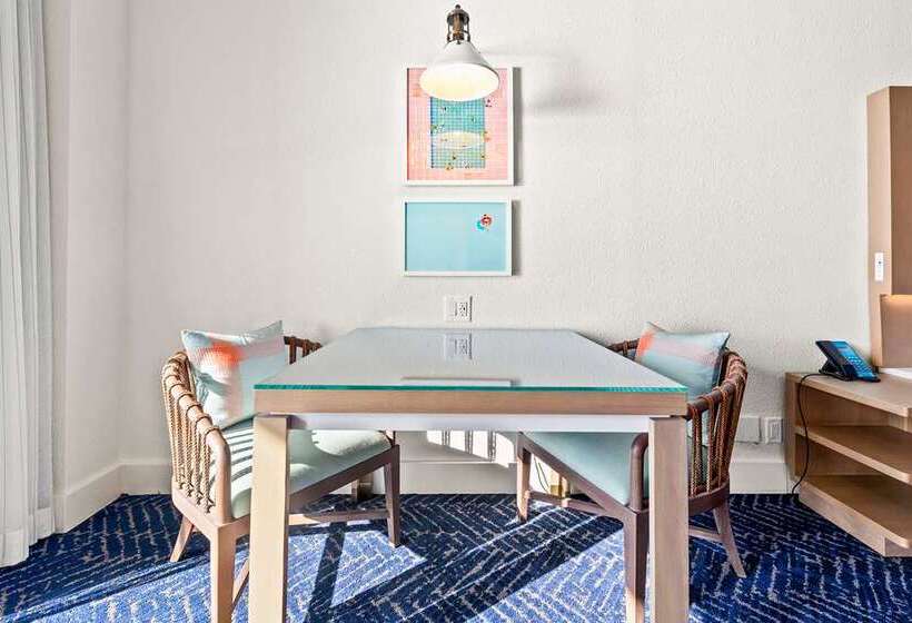 豪华房间, Black Fox Lodge Pigeon Forge, Tapestry Collection By Hilton