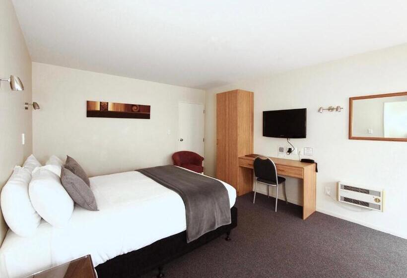 Апартаменты 2 Спальни, Riverlodge Motel