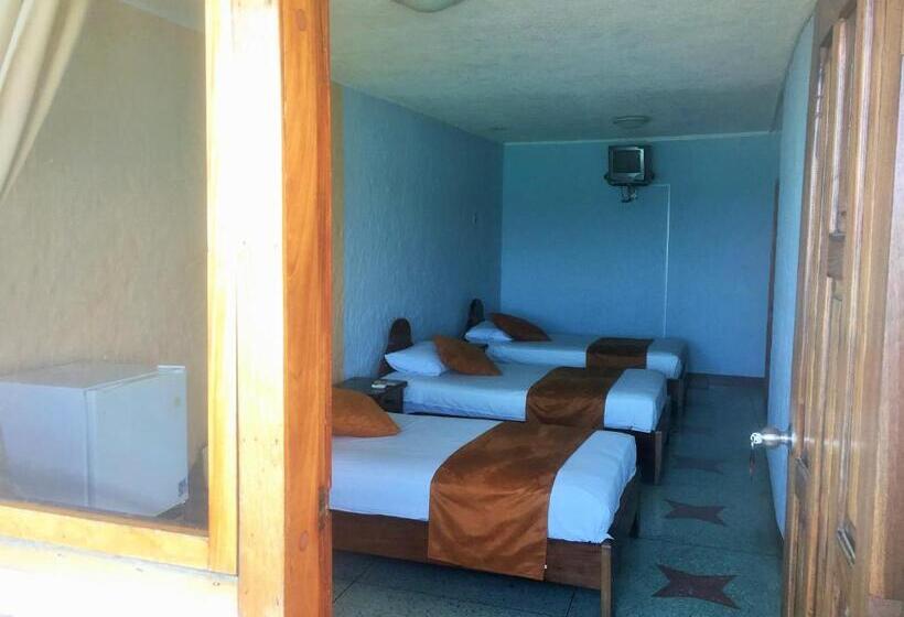 Chambre Triple Standard Vue Mer, Hostal Estrella De Mar