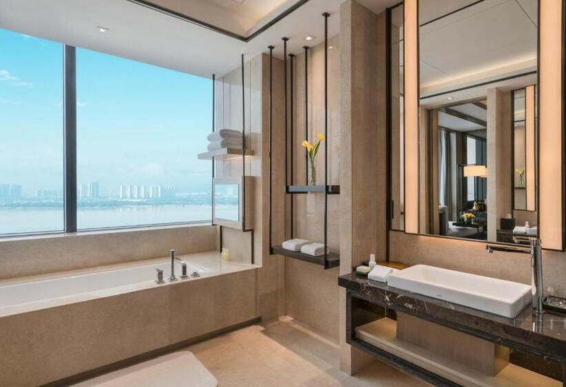 Люкс Кровать Кинг, Hyatt Regency Fuzhou Cangshan